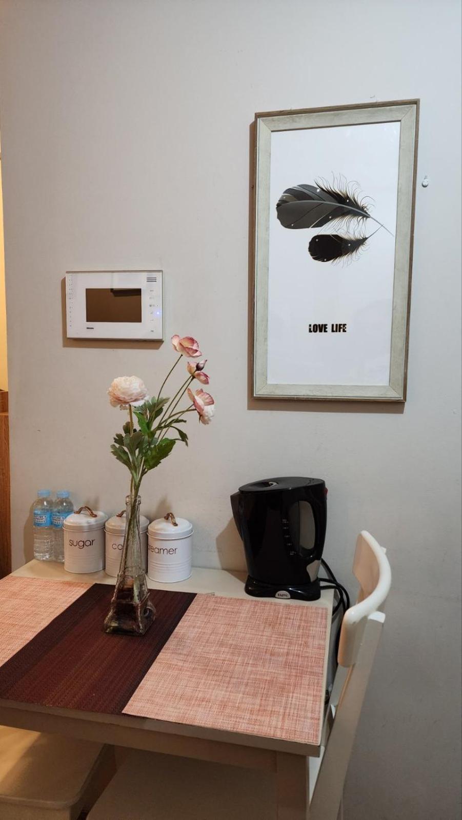 Alps At 150 Newport Blvd Condominum Near T3 Pasay Extérieur photo