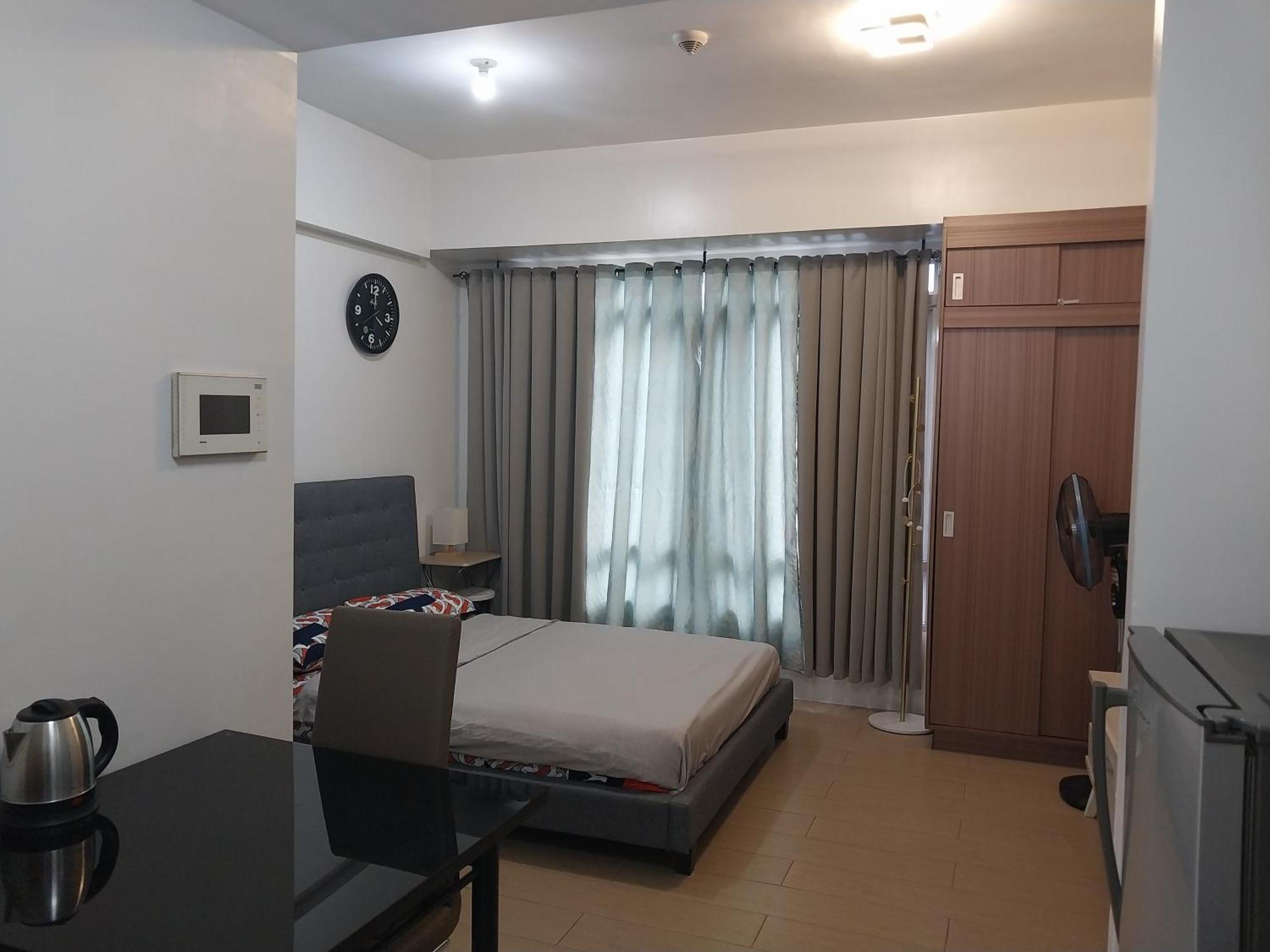 Alps At 150 Newport Blvd Condominum Near T3 Pasay Extérieur photo