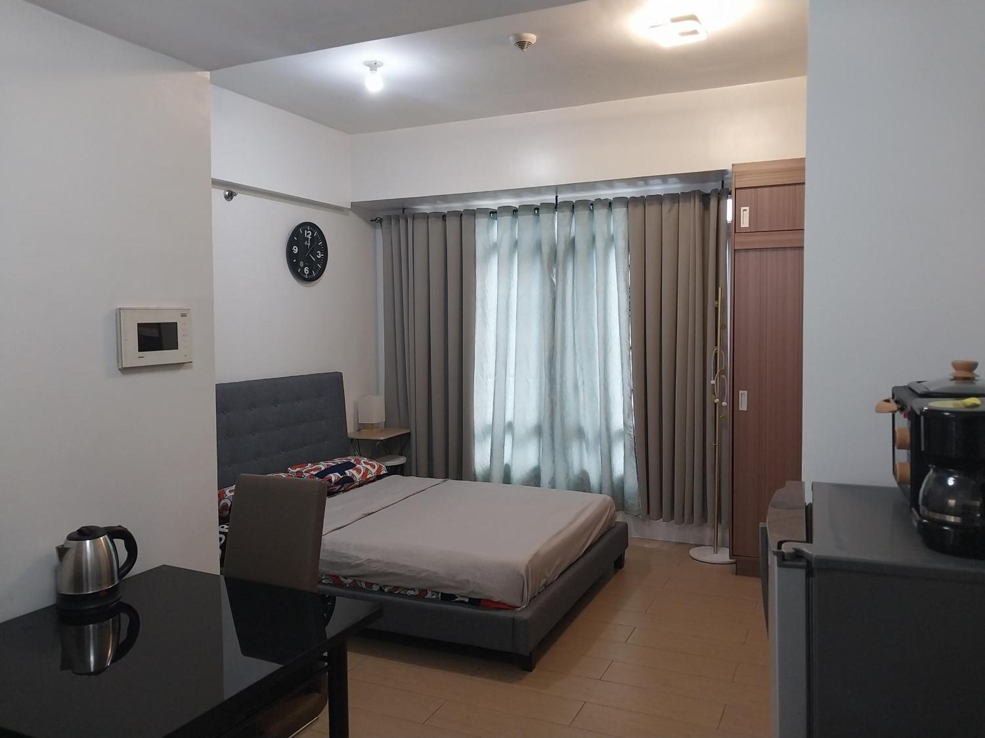 Alps At 150 Newport Blvd Condominum Near T3 Pasay Extérieur photo