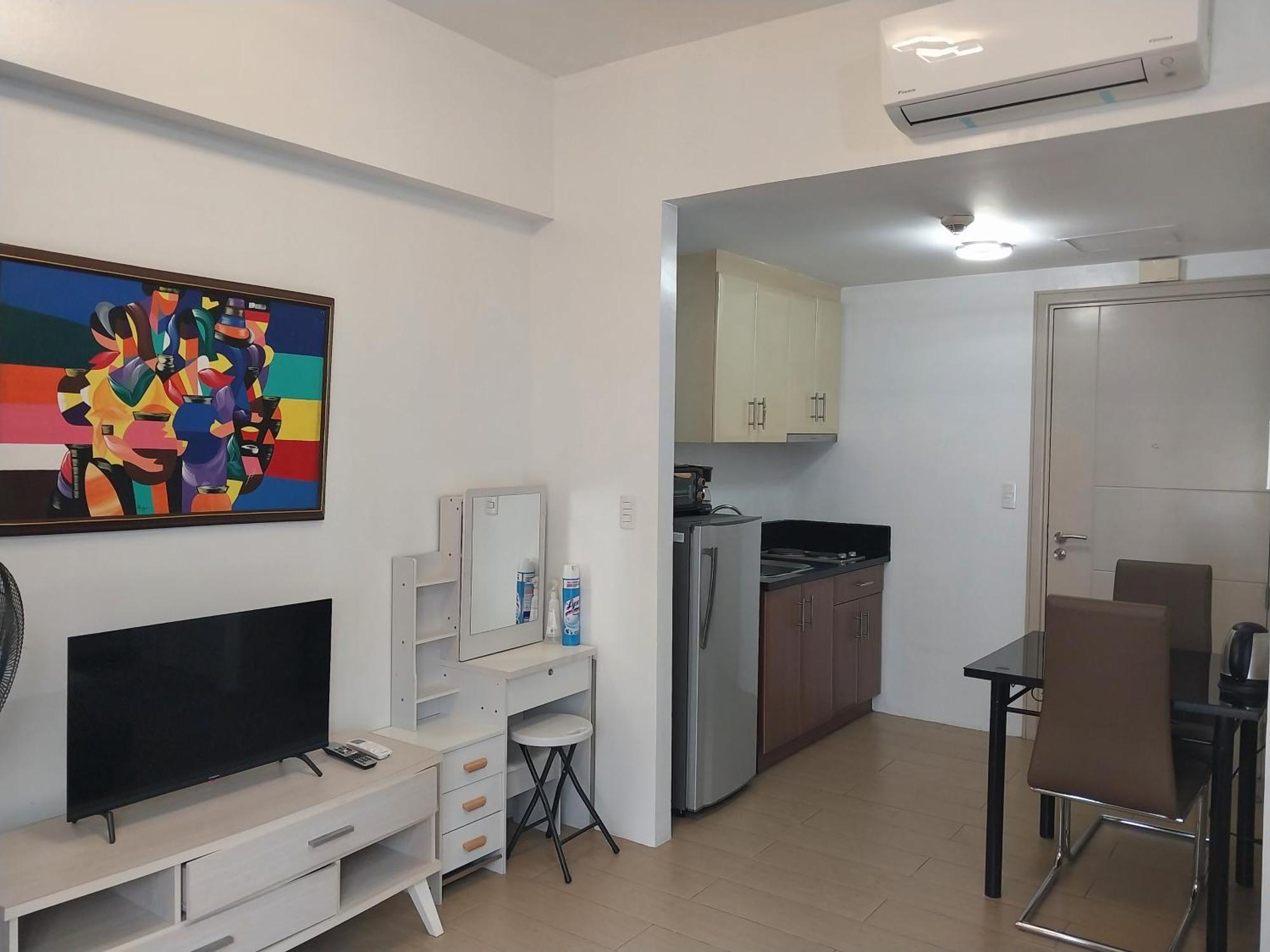 Alps At 150 Newport Blvd Condominum Near T3 Pasay Extérieur photo